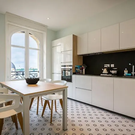 Bellevue Keyweek Elegant With Elevator Ocean Views In Biarritz